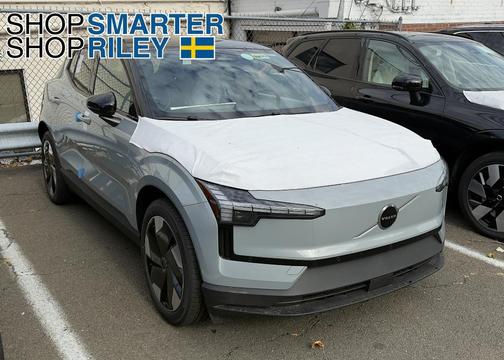 2025 Volvo EX30 Twin Motor Plus