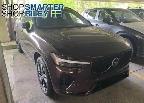 2026 Volvo XC60 B5 Plus