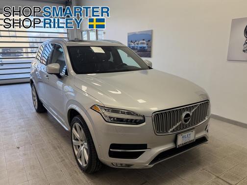 2018 Volvo XC90 T6 Inscription