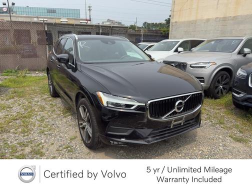 2021 Volvo XC60 T5 Momentum