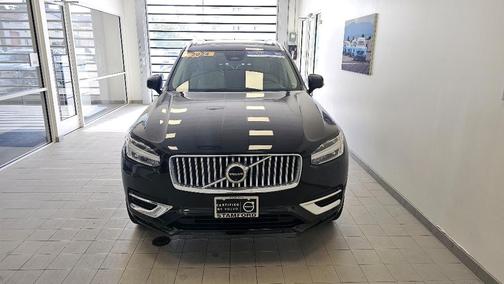 2024 Volvo XC90 B6 Plus Bright Theme 6-Seater