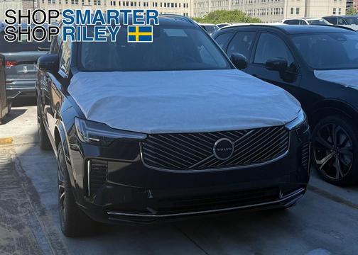 2025 Volvo XC90 B6 Plus 7-Seater