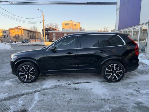 2020 Volvo XC90 T6 Momentum 6 Passenger
