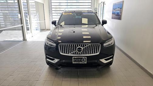 2024 Volvo XC90 Recharge Plug-In Hybrid T8 Plus Bright Theme 7-Seater
