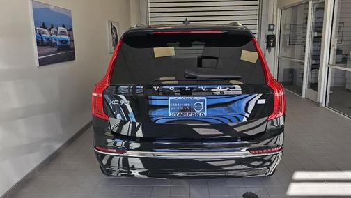 2024 Volvo XC90 Recharge Plug-In Hybrid T8 Plus Bright Theme 7-Seater
