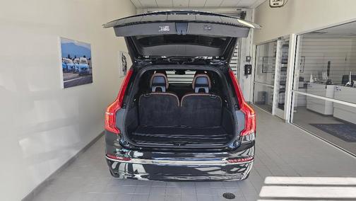 2024 Volvo XC90 Recharge Plug-In Hybrid T8 Plus Bright Theme 7-Seater