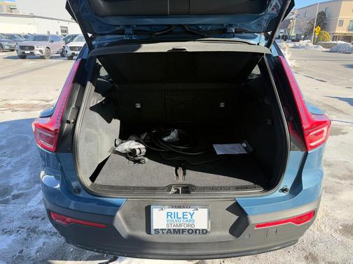2023 Volvo XC40 Recharge Pure Electric Twin Plus