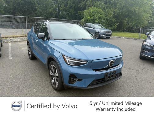 2023 Volvo XC40 Recharge Pure Electric Twin Plus