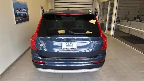2022 Volvo XC90 T6 Momentum 6 Passenger