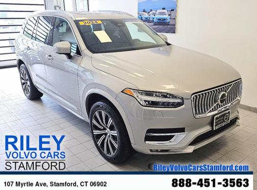 2024 Volvo XC90 B5 Core Bright Theme