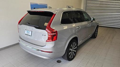 2024 Volvo XC90 B5 Core Bright Theme