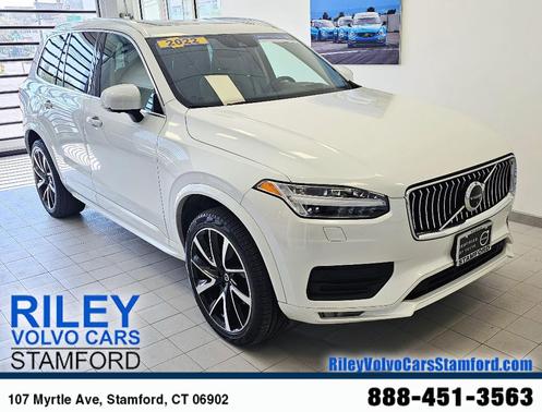 2022 Volvo XC90 T6 Momentum 6 Passenger