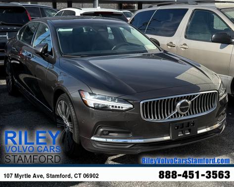 2023 Volvo S90 B6 AWD Plus Bright
