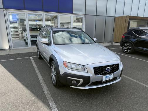 2015 Volvo XC70 T6