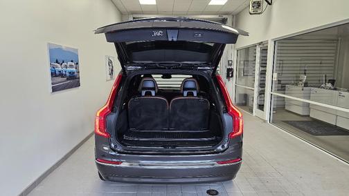 2024 Volvo XC90 B6 Ultimate Bright Theme 7-Seater