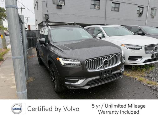2024 Volvo XC90 B6 Ultimate Bright Theme 7-Seater