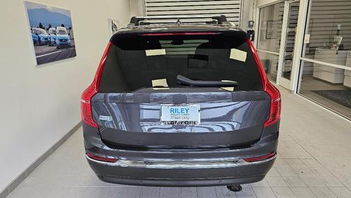 2024 Volvo XC90 B6 Ultimate Bright Theme 7-Seater