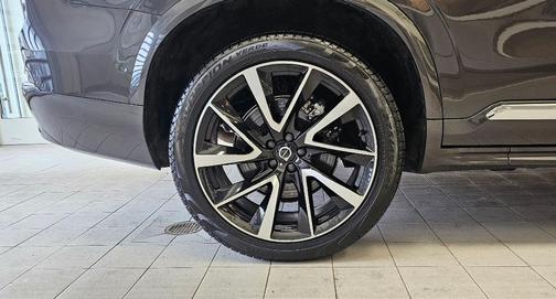 2024 Volvo XC90 B6 Ultimate Bright Theme 7-Seater