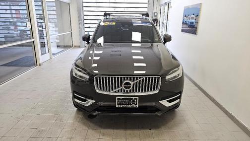 2024 Volvo XC90 B6 Ultimate Bright Theme 7-Seater