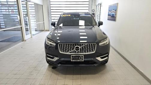 2024 Volvo XC90 B6 Ultimate Bright Theme 7-Seater