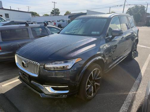 2024 Volvo XC90 B6 Ultimate Bright Theme 7-Seater