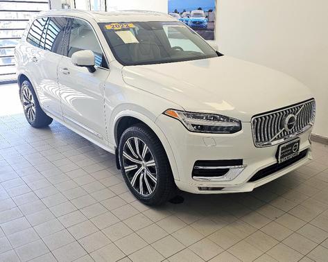 2022 Volvo XC90 T6 Inscription 7 Passenger