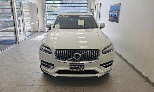 2022 Volvo XC90 T6 Inscription 7 Passenger