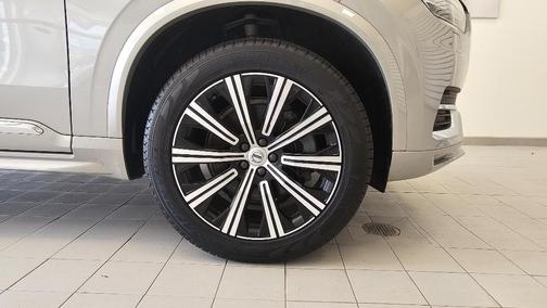 2024 Volvo XC90 B5 Core Bright Theme