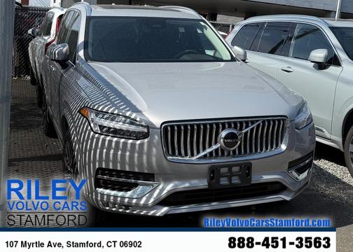2024 Volvo XC90 B5 Core Bright Theme
