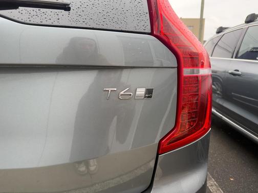 2018 Volvo XC90 T6 Inscription
