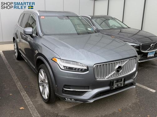2018 Volvo XC90 T6 Inscription