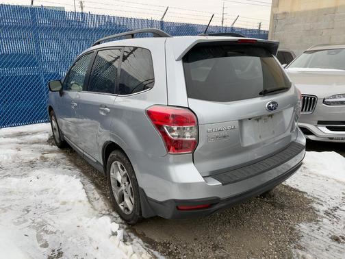 2015 Subaru Forester 2.5i Touring