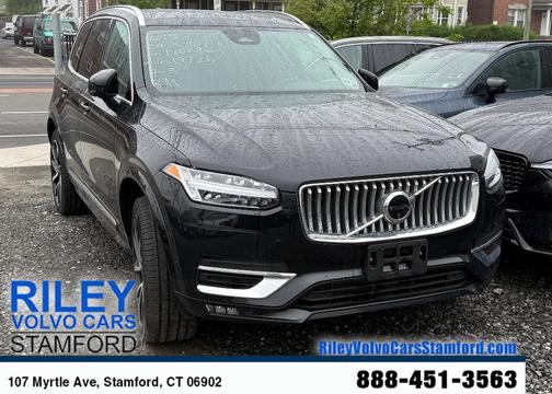 2024 Volvo XC90 B6 Plus Bright Theme 6-Seater