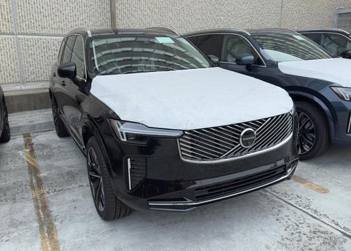 2026 Volvo XC90 B6 Ultra 7-Seater