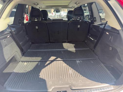 2023 Volvo XC90 B5 Core