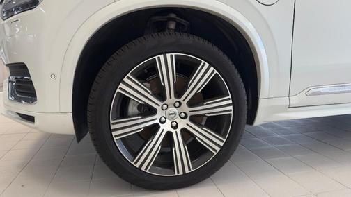 2024 Volvo XC90 Recharge Plug-In Hybrid T8 Plus Bright Theme 7-Seater