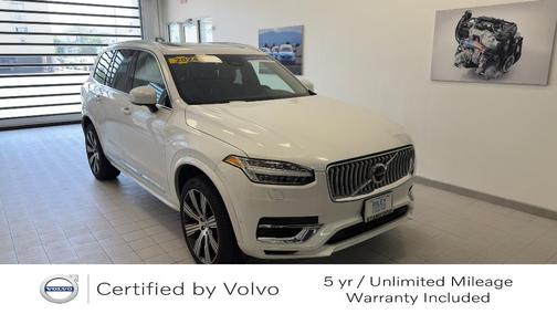 2024 Volvo XC90 Recharge Plug-In Hybrid T8 Plus Bright Theme 7-Seater