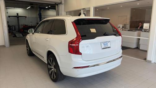 2024 Volvo XC90 Recharge Plug-In Hybrid T8 Plus Bright Theme 7-Seater