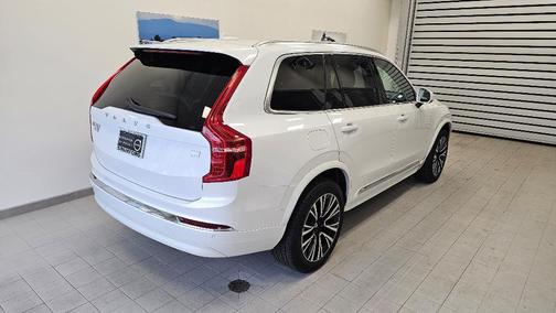 2024 Volvo XC90 Recharge Plug-In Hybrid T8 Plus 6-Seater