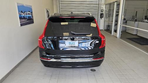 2023 Volvo XC90 Recharge Plug-In Hybrid T8 Ultimate 6-Seater