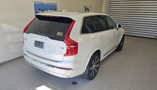 2022 Volvo XC90 T6 Inscription 7 Passenger