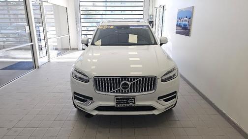 2022 Volvo XC90 T6 Inscription 7 Passenger
