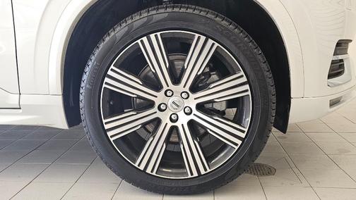 2022 Volvo XC90 T6 Inscription 7 Passenger
