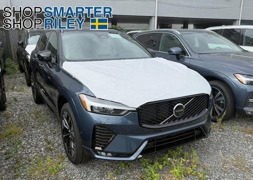 2026 Volvo XC60 B5 Plus