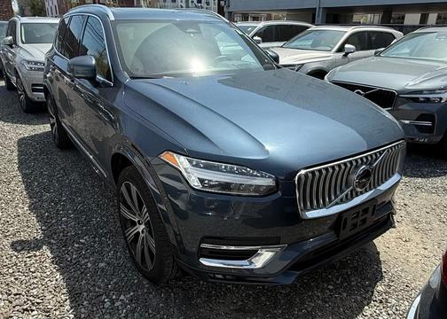 2023 Volvo XC90 B6 Ultimate 7-Seater