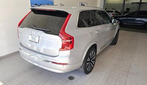 2023 Volvo XC90 Recharge Plug-In Hybrid T8 Plus Bright Theme 7-Seater