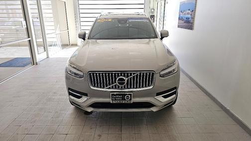 2023 Volvo XC90 Recharge Plug-In Hybrid T8 Plus Bright Theme 7-Seater