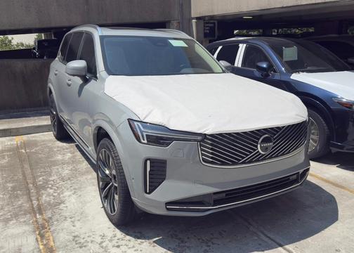 2026 Volvo XC90 B6 Plus 7-Seater