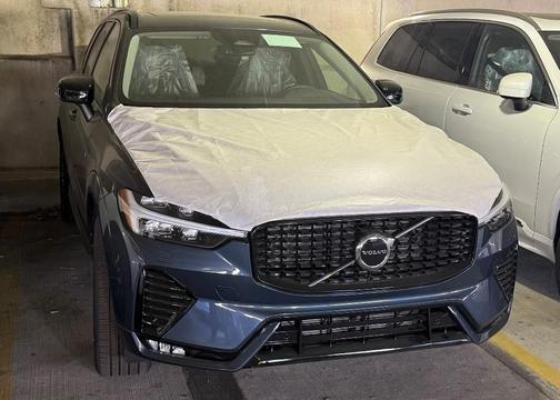 2025 Volvo XC60 B5 Core