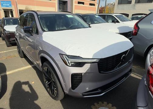 2026 Volvo XC90 B6 Ultra Dark Theme 7-Seater